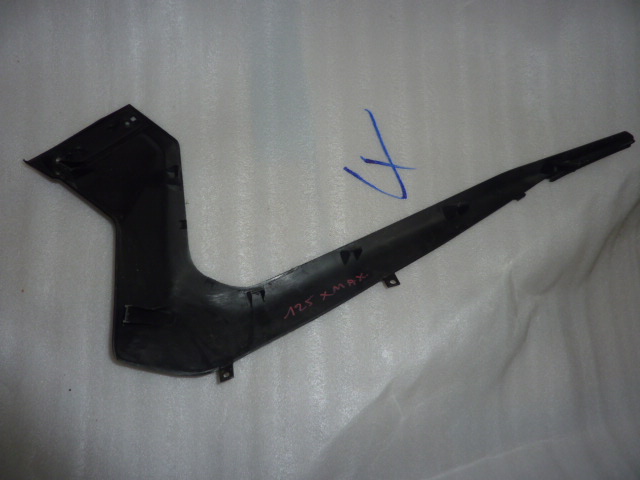 bas de caisse xmax 125 - photo 1