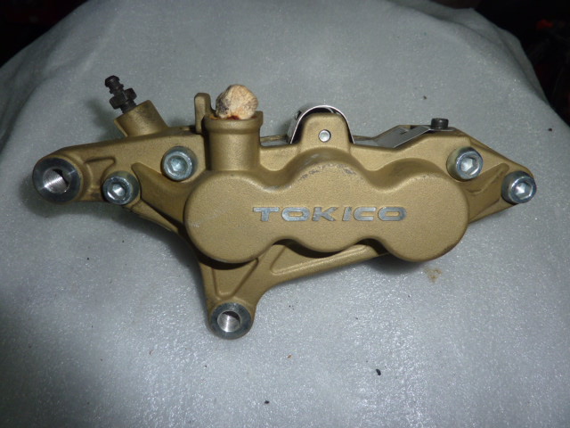 étrier avant 6 pistons 1200 zrx - photo 1