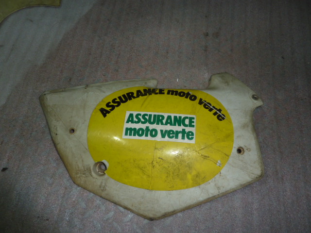cache lateral  husqwarna - photo 1