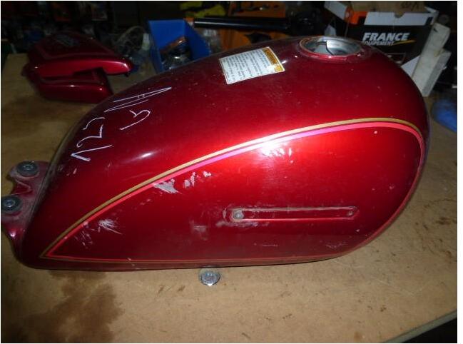 suzuki 125 gn reservoir - photo 1