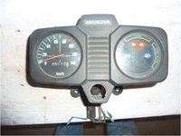 photo tableau de bord compteur honda 125 cg